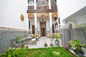 Riad Fez Mahal
