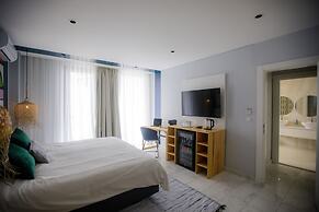 Cowork Lab Suites
