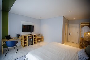 Cowork Lab Suites