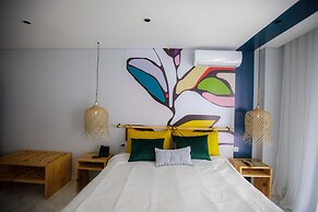 Cowork Lab Suites