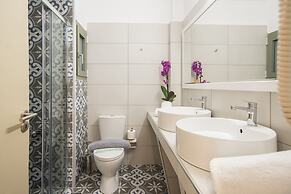 V Hotel Delphi