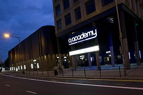 Birmingham City Centre - 3 Bed Apartment