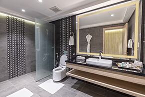 Green Park Hotel