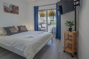 Apartments Domic