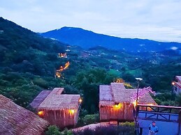 MonLomNao Homestay