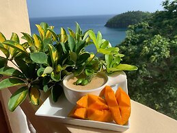 Story Villa, 2 Bedrooms With Mountain & Ocean View