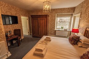 Queen's Head Askham