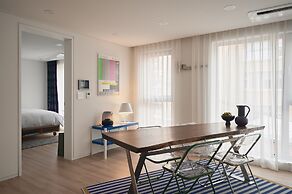 La Loge
