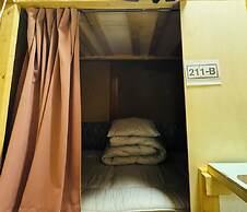 Hotel1800