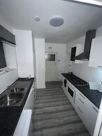 a two Bedroom Cosy Hideaway Based in Greenwich