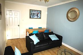 Doncaster Central Apartment Sleeps 5 Very Quiet