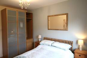 Doncaster Central Apartment Sleeps 5 Very Quiet