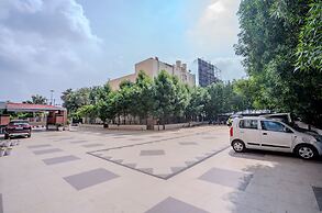 HOTEL LUCKY INDIA