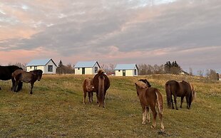 Askot Cottages