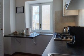 Cozy Flat near Castel S. Angelo