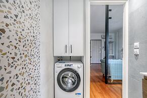 Athena's South Apartment