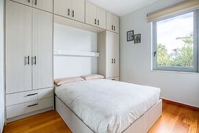 Athena's South Apartment