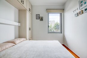 Athena's South Apartment