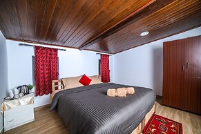 Hillcroft Bungalow