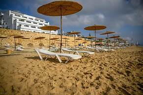 Playa Del Pacha Suites Hotel