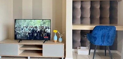 Luxurious 1bed Studio, Self-check in, Free Parking