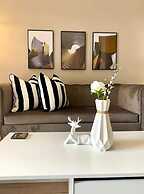 Luxurious 1bed Studio, Self-check in, Free Parking