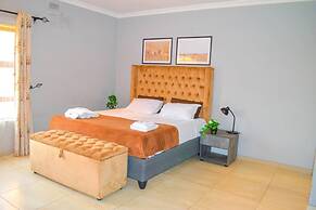 Mount Pleasant - Luxurious 4-bed Villa