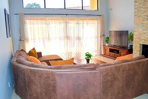Mount Pleasant - Luxurious 4-bed Villa