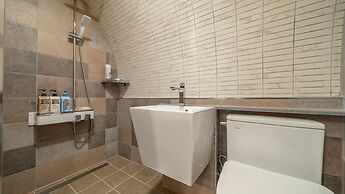 Gapyeong Dalmeong Pool Villa Glamping