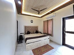 Govindam Royal Stay