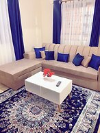 Lux Suites Polytech Court Apartments