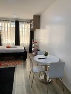 Lux Suites Dublin Suites Utawala
