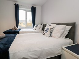 3 Thrimby Court