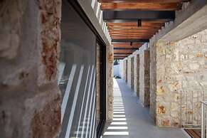 Theros Estate 2- 2 BED