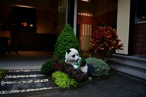 XISHU GARDEN INN