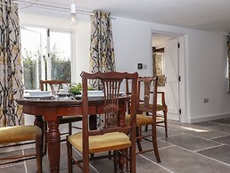 Cob Cottage