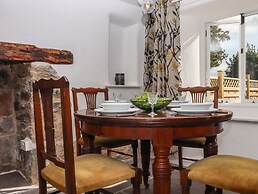 Cob Cottage