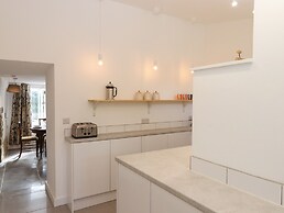 Cob Cottage