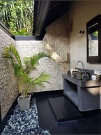Senang Villa