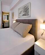 SynAthens Apartments & Studios