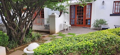 Oak View Manor
