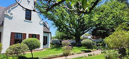 Oak View Manor