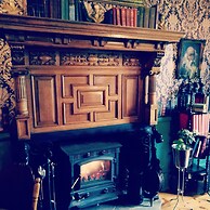 Oak View Manor