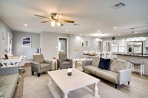 Lake Charles Home w/ Gas Grill & Fenced-in Yard!