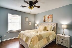 Lake Charles Home w/ Gas Grill & Fenced-in Yard!