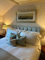 Burford Lodge Hotel