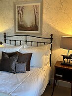 Burford Lodge Hotel