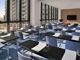 Mercure Dubai Deira