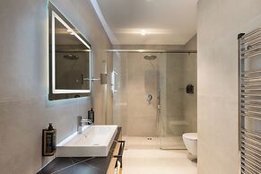 Mercure Tirana