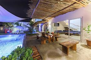 Luna Rossa  Beach Villas